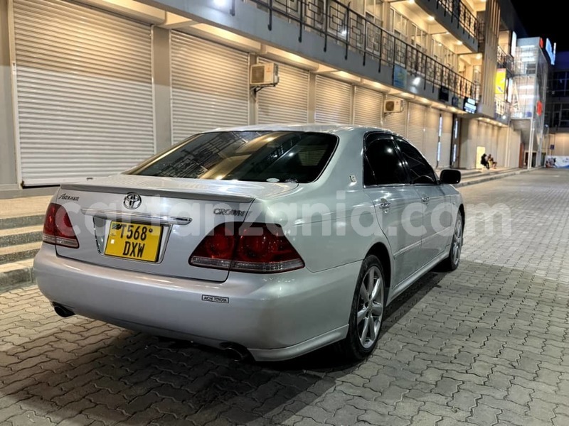 Big with watermark toyota crown dar es salaam dar es salaam 24847