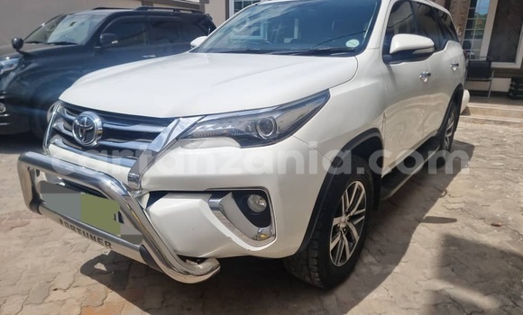 Buy Import Toyota Fortuner White Car in Dar es Salaam in Dar es Salaam Buy Import Toyota Fortuner White Car in Dar es Salaam in Dar es Salaam