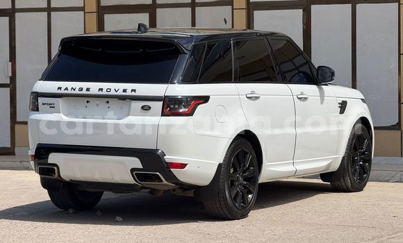 Buy Used Range Rover Evoque White Car in Dar es Salaam in Dar es Salaam