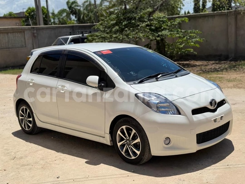 Big with watermark toyota vitz dar es salaam dar es salaam 24875