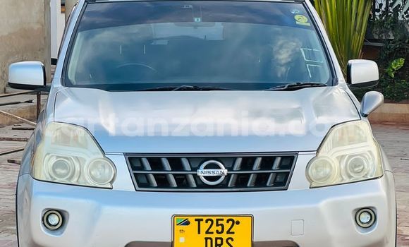 Buy Used Nissan X–Trail Silver Car in Dar es Salaam in Dar es Salaam