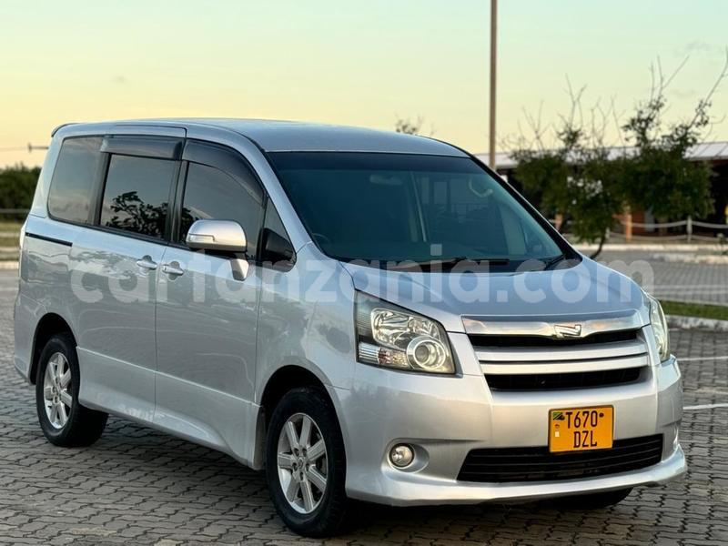 Big with watermark toyota noah dar es salaam dar es salaam 24882