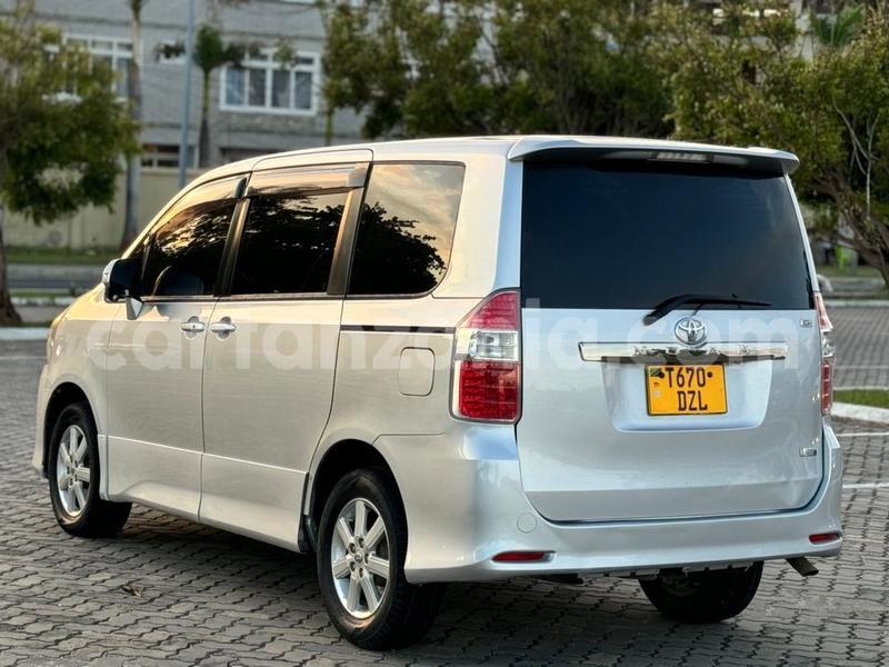 Big with watermark toyota noah dar es salaam dar es salaam 24882