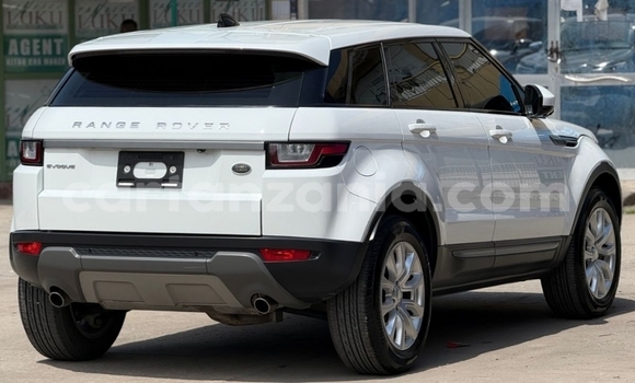 Nunua Ilio tumika Land Rover Range Rover Evoque Nyeupe Gari ndani ya Dar es Salaam nchini Dar es Salaam Nunua Ilio tumika Land Rover Range Rover Evoque Nyeupe Gari ndani ya Dar es Salaam nchini Dar es Salaam