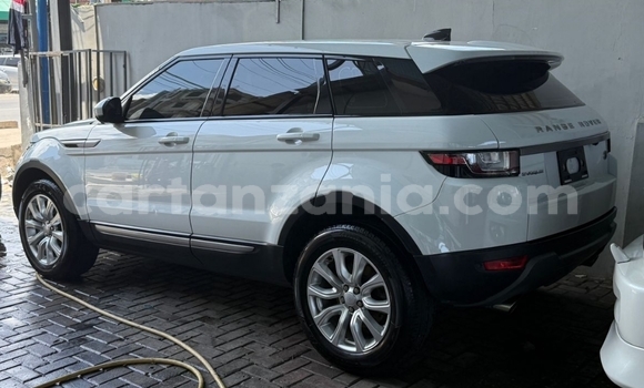Nunua Ilio tumika Land Rover Range Rover Evoque Nyeupe Gari ndani ya Dar es Salaam nchini Dar es Salaam Nunua Ilio tumika Land Rover Range Rover Evoque Nyeupe Gari ndani ya Dar es Salaam nchini Dar es Salaam