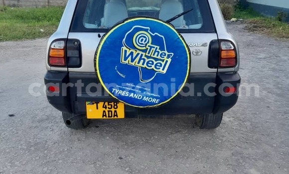 Buy Used Toyota RAV4 Silver Car in Dar es Salaam in Dar es Salaam Buy Used Toyota RAV4 Silver Car in Dar es Salaam in Dar es Salaam