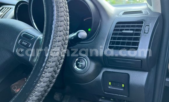 Nunua Ilio tumika Toyota Harrier Nyeusi Gari ndani ya Dar es Salaam nchini Dar es Salaam Nunua Ilio tumika Toyota Harrier Nyeusi Gari ndani ya Dar es Salaam nchini Dar es Salaam