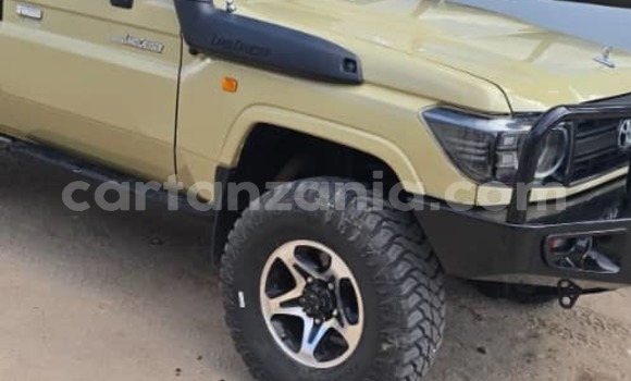 Buy Used Toyota Land Cruiser Other Car in Dar es Salaam in Dar es Salaam