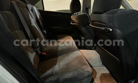 Buy Used Toyota Crown White Car in Dar es Salaam in Dar es Salaam Buy Used Toyota Crown White Car in Dar es Salaam in Dar es Salaam