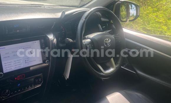 Buy Used Toyota Fortuner White Car in Dar es Salaam in Dar es Salaam