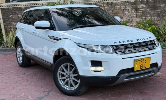 Nunua Ilio tumika Land Rover Range Rover Evoque Nyeupe Gari ndani ya Ilala nchini Dar es Salaam Nunua Ilio tumika Land Rover Range Rover Evoque Nyeupe Gari ndani ya Ilala nchini Dar es Salaam