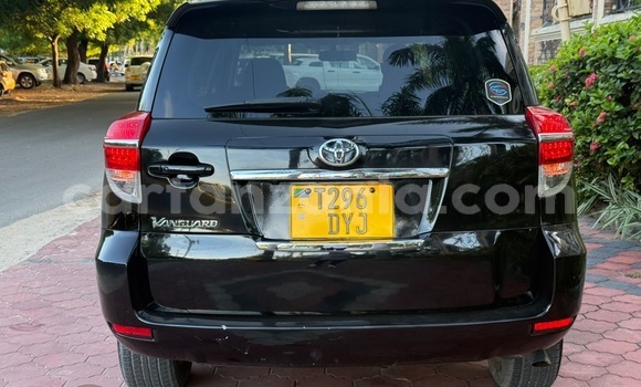 Nunua Ilio tumika Toyota Vanguard Nyeusi Gari ndani ya Ilala nchini Dar es Salaam Nunua Ilio tumika Toyota Vanguard Nyeusi Gari ndani ya Ilala nchini Dar es Salaam