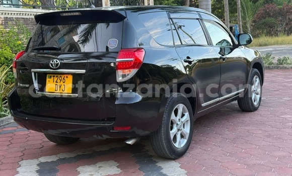 Nunua Ilio tumika Toyota Vanguard Nyeusi Gari ndani ya Ilala nchini Dar es Salaam Nunua Ilio tumika Toyota Vanguard Nyeusi Gari ndani ya Ilala nchini Dar es Salaam