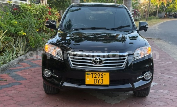 Nunua Ilio tumika Toyota Vanguard Nyeusi Gari ndani ya Ilala nchini Dar es Salaam Nunua Ilio tumika Toyota Vanguard Nyeusi Gari ndani ya Ilala nchini Dar es Salaam