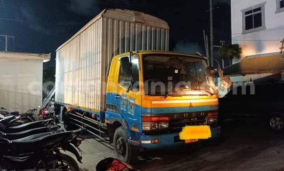 Nunua Ilio tumika Mitsubishi Fuso Fighter Nyingine Lori ndani ya Dar es Salaam nchini Dar es Salaam Nunua Ilio tumika Mitsubishi Fuso Fighter Nyingine Lori ndani ya Dar es Salaam nchini Dar es Salaam