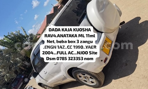 Buy Used Toyota RAV4 White Car in Dar es Salaam in Dar es Salaam