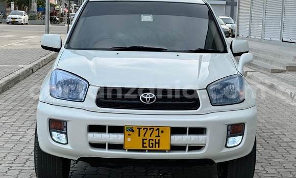 Nunua Ilio tumika Toyota RAV4 Nyeupe Gari ndani ya Ilala nchini Dar es Salaam Nunua Ilio tumika Toyota RAV4 Nyeupe Gari ndani ya Ilala nchini Dar es Salaam