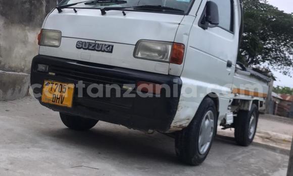 Nunua Ilio tumika Suzuki Carry Nyeupe Gari ndani ya Dar es Salaam nchini Dar es Salaam Nunua Ilio tumika Suzuki Carry Nyeupe Gari ndani ya Dar es Salaam nchini Dar es Salaam
