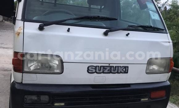 Buy Used Suzuki Carry White Car in Dar es Salaam in Dar es Salaam Buy Used Suzuki Carry White Car in Dar es Salaam in Dar es Salaam