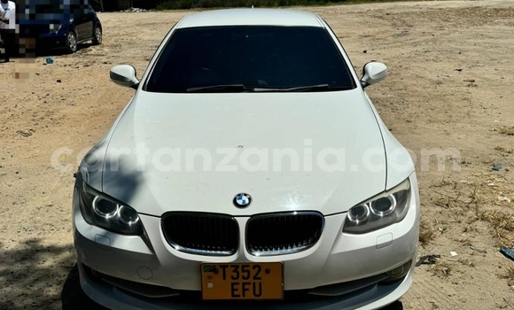 Buy Used BMW 3–Series White Car in Dar es Salaam in Dar es Salaam