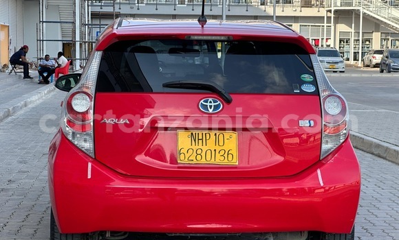 Nunua Imported Toyota Aqua Nyekundu Gari ndani ya Dar es Salaam nchini Dar es Salaam Nunua Imported Toyota Aqua Nyekundu Gari ndani ya Dar es Salaam nchini Dar es Salaam