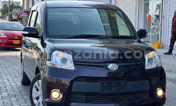 Buy Import Toyota Sienta Other Car in Dar es Salaam in Dar es Salaam