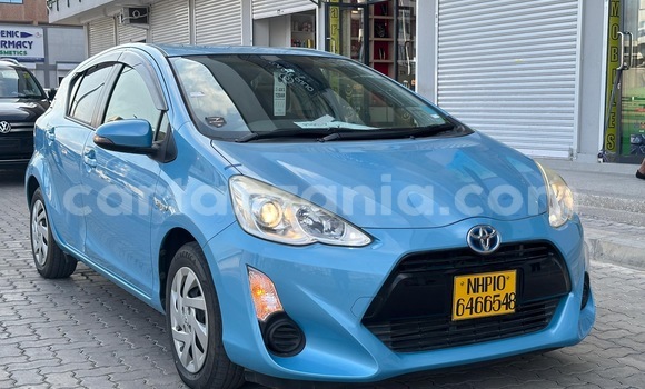 Nunua Imported Toyota Aqua Bluu Gari ndani ya Dar es Salaam nchini Dar es Salaam Nunua Imported Toyota Aqua Bluu Gari ndani ya Dar es Salaam nchini Dar es Salaam