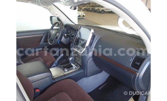 Buy Import Toyota Land Cruiser Other Car in Import - Dubai in Arusha Buy Import Toyota Land Cruiser Other Car in Import - Dubai in Arusha