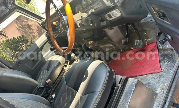 Nunua Ilio tumika Land Rover Defender Nyingine Gari ndani ya Dar es Salaam nchini Dar es Salaam Nunua Ilio tumika Land Rover Defender Nyingine Gari ndani ya Dar es Salaam nchini Dar es Salaam