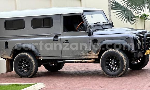 Nunua Ilio tumika Land Rover Defender Nyingine Gari ndani ya Dar es Salaam nchini Dar es Salaam Nunua Ilio tumika Land Rover Defender Nyingine Gari ndani ya Dar es Salaam nchini Dar es Salaam
