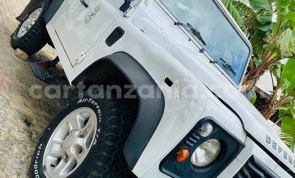 Buy Used Land Rover Defender White Car in Dar es Salaam in Dar es Salaam Buy Used Land Rover Defender White Car in Dar es Salaam in Dar es Salaam