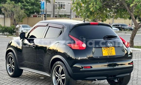 Nunua Ilio tumika Nissan Juke Nyeusi Gari ndani ya Dar es Salaam nchini Dar es Salaam