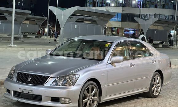Nunua Imported Toyota Crown Fedha Gari ndani ya Dar es Salaam nchini Dar es Salaam Nunua Imported Toyota Crown Fedha Gari ndani ya Dar es Salaam nchini Dar es Salaam