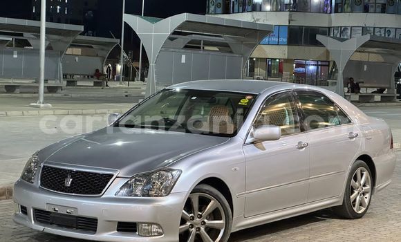 Nunua Imported Toyota Crown Fedha Gari ndani ya Dar es Salaam nchini Dar es Salaam Nunua Imported Toyota Crown Fedha Gari ndani ya Dar es Salaam nchini Dar es Salaam