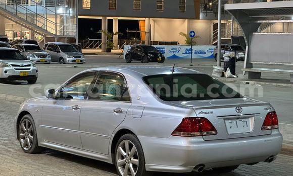Nunua Imported Toyota Crown Fedha Gari ndani ya Dar es Salaam nchini Dar es Salaam Nunua Imported Toyota Crown Fedha Gari ndani ya Dar es Salaam nchini Dar es Salaam