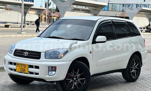 Buy Used Toyota RAV4 White Car in Dar es Salaam in Dar es Salaam Buy Used Toyota RAV4 White Car in Dar es Salaam in Dar es Salaam
