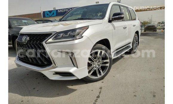 Nunua Imported Lexus LX Nyeupe Gari ndani ya Import - Dubai nchini Arusha Nunua Imported Lexus LX Nyeupe Gari ndani ya Import - Dubai nchini Arusha