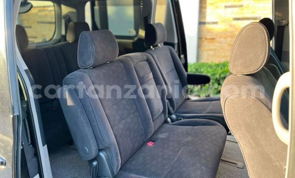 Nunua Ilio tumika Toyota Alphard Nyeusi Gari ndani ya Dar es Salaam nchini Dar es Salaam Nunua Ilio tumika Toyota Alphard Nyeusi Gari ndani ya Dar es Salaam nchini Dar es Salaam