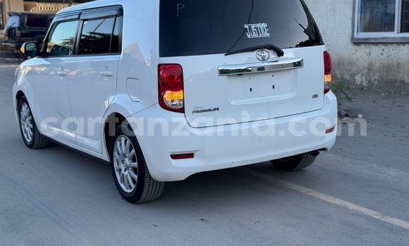 Nunua Imported Toyota Corolla Rumion Nyeupe Gari ndani ya Dar es Salaam nchini Dar es Salaam Nunua Imported Toyota Corolla Rumion Nyeupe Gari ndani ya Dar es Salaam nchini Dar es Salaam