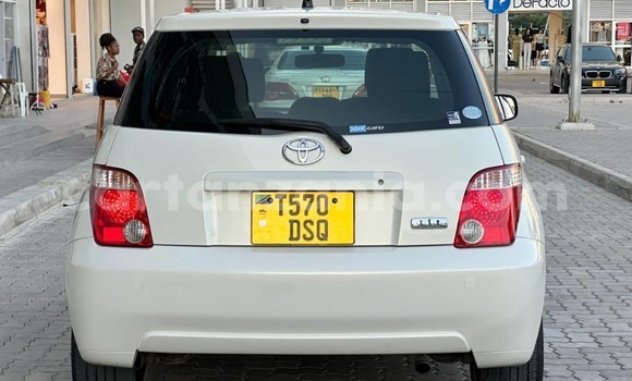 Nunua Ilio tumika Toyota IST Nyeupe Gari ndani ya Dar es Salaam nchini Dar es Salaam Nunua Ilio tumika Toyota IST Nyeupe Gari ndani ya Dar es Salaam nchini Dar es Salaam