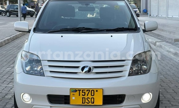 Nunua Ilio tumika Toyota IST Nyeupe Gari ndani ya Dar es Salaam nchini Dar es Salaam Nunua Ilio tumika Toyota IST Nyeupe Gari ndani ya Dar es Salaam nchini Dar es Salaam