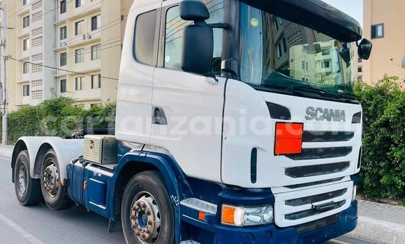 Nunua Mpya Scania R420 Nyeupe Lori ndani ya Dar es Salaam nchini Dar es Salaam Nunua Mpya Scania R420 Nyeupe Lori ndani ya Dar es Salaam nchini Dar es Salaam