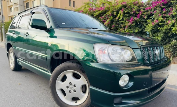 Buy New Toyota Kluger Green Car in Dar es Salaam in Dar es Salaam