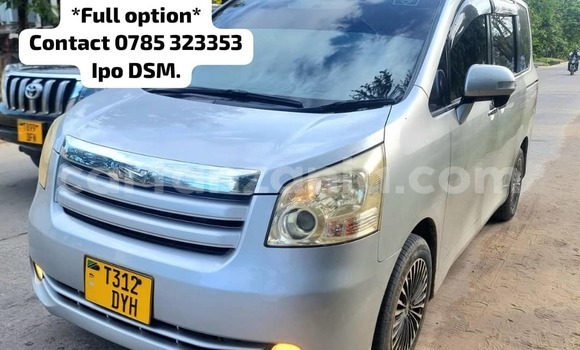 Buy Used Toyota Noah Silver Car in Dar es Salaam in Dar es Salaam Buy Used Toyota Noah Silver Car in Dar es Salaam in Dar es Salaam