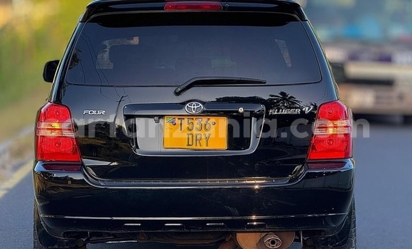 Nunua Ilio tumika Toyota Kluger Nyeusi Gari ndani ya Dar es Salaam nchini Dar es Salaam Nunua Ilio tumika Toyota Kluger Nyeusi Gari ndani ya Dar es Salaam nchini Dar es Salaam