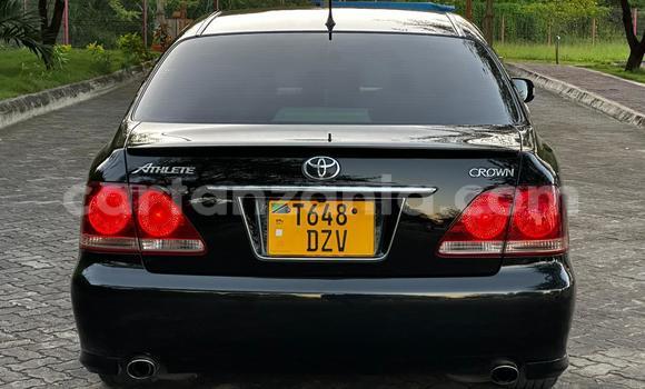 Nunua Ilio tumika Toyota Crown Nyeusi Gari ndani ya Dar es Salaam nchini Dar es Salaam Nunua Ilio tumika Toyota Crown Nyeusi Gari ndani ya Dar es Salaam nchini Dar es Salaam