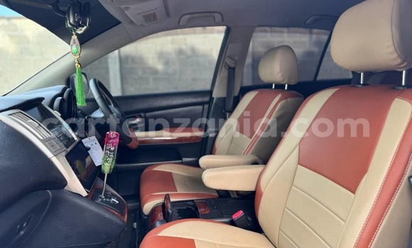 Nunua Ilio tumika Toyota Harrier Nyeusi Gari ndani ya Dar es Salaam nchini Dar es Salaam Nunua Ilio tumika Toyota Harrier Nyeusi Gari ndani ya Dar es Salaam nchini Dar es Salaam