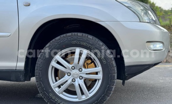 Nunua Ilio tumika Toyota Harrier Nyeusi Gari ndani ya Dar es Salaam nchini Dar es Salaam Nunua Ilio tumika Toyota Harrier Nyeusi Gari ndani ya Dar es Salaam nchini Dar es Salaam