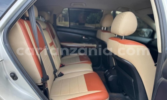 Nunua Ilio tumika Toyota Harrier Nyeusi Gari ndani ya Dar es Salaam nchini Dar es Salaam Nunua Ilio tumika Toyota Harrier Nyeusi Gari ndani ya Dar es Salaam nchini Dar es Salaam