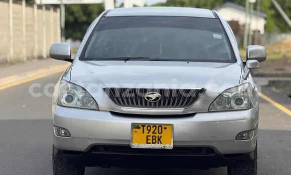Nunua Ilio tumika Toyota Harrier Nyeusi Gari ndani ya Dar es Salaam nchini Dar es Salaam Nunua Ilio tumika Toyota Harrier Nyeusi Gari ndani ya Dar es Salaam nchini Dar es Salaam